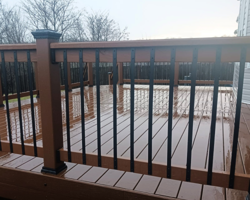 photo of deck with metal spindles 
